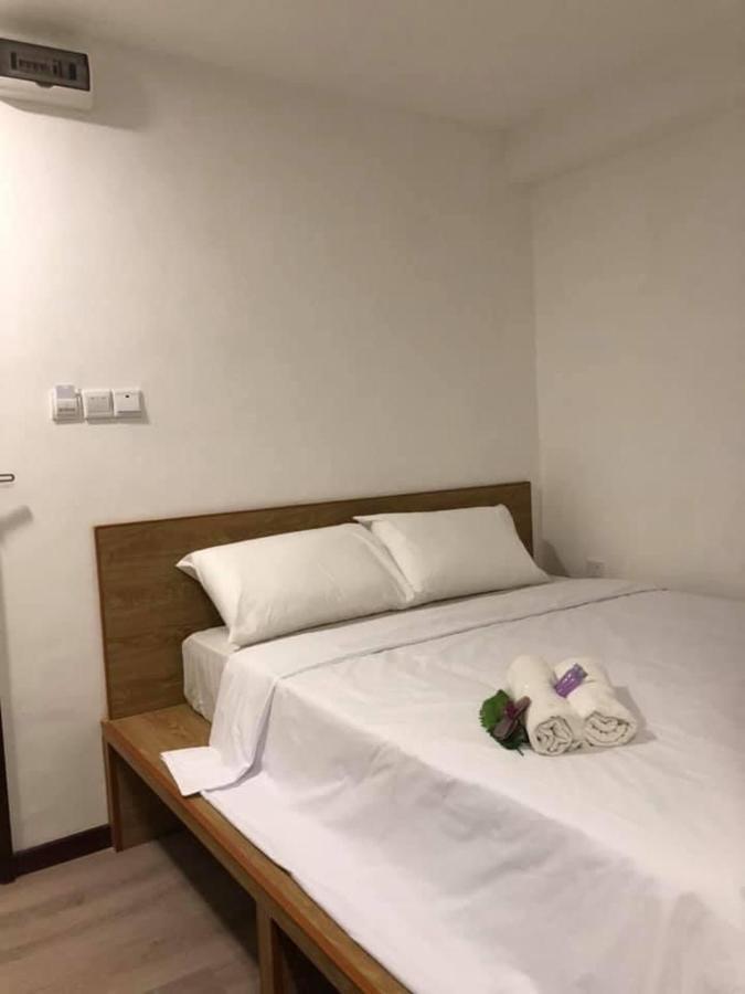 Kapit Hotel Кучинг Экстерьер фото