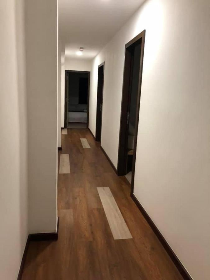 Kapit Hotel Кучинг Экстерьер фото