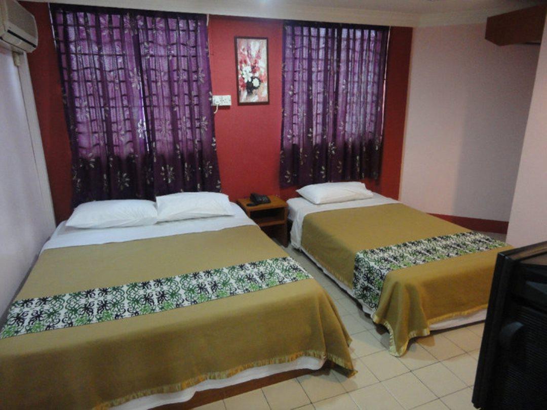 Kapit Hotel Кучинг Экстерьер фото