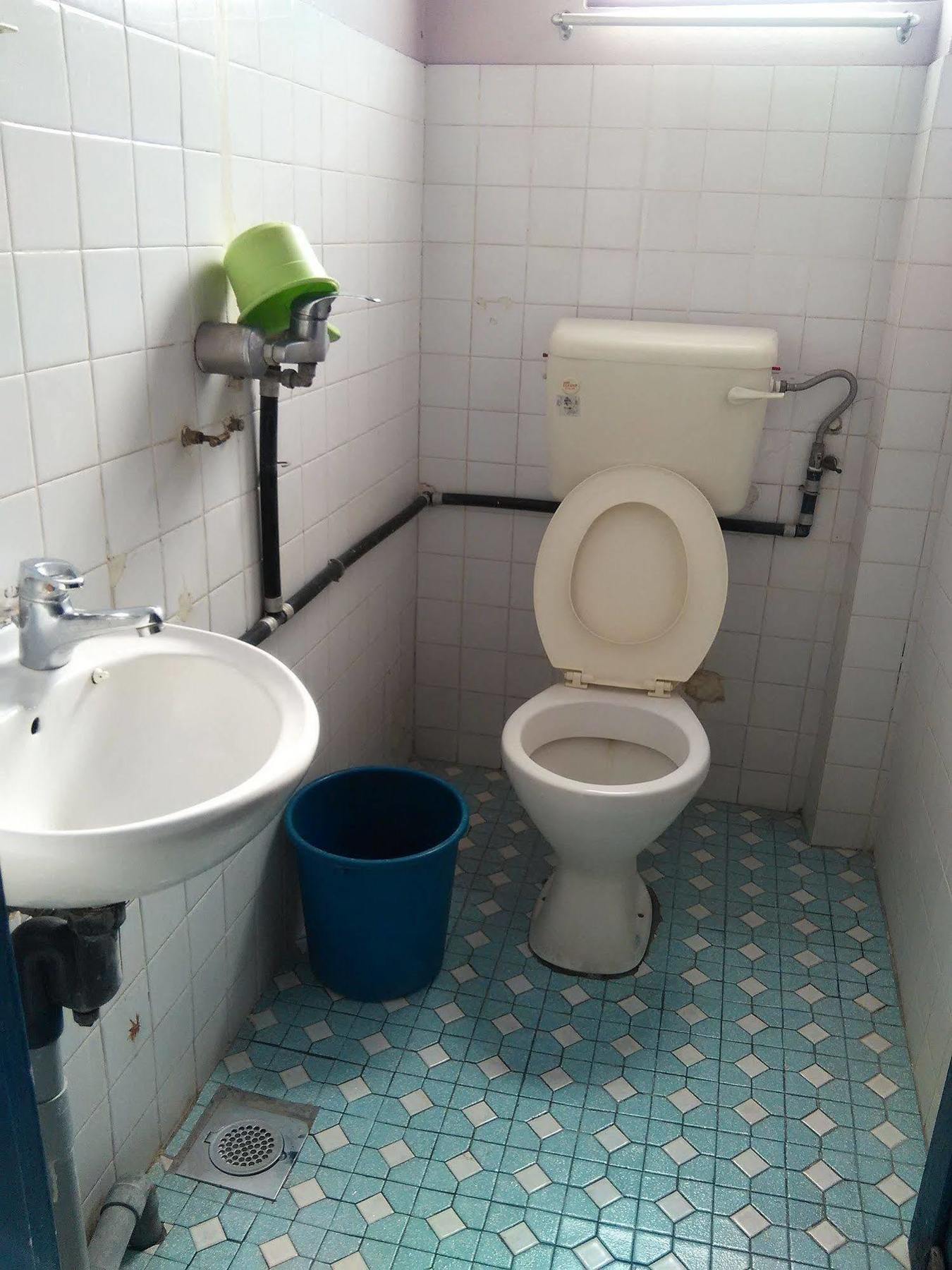Kapit Hotel Кучинг Экстерьер фото